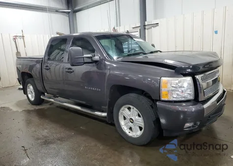 2010 Chevrolet Silverado K1500 Lt z USA, uszkodzony, nr VIN 3GCRKSE33AG237966